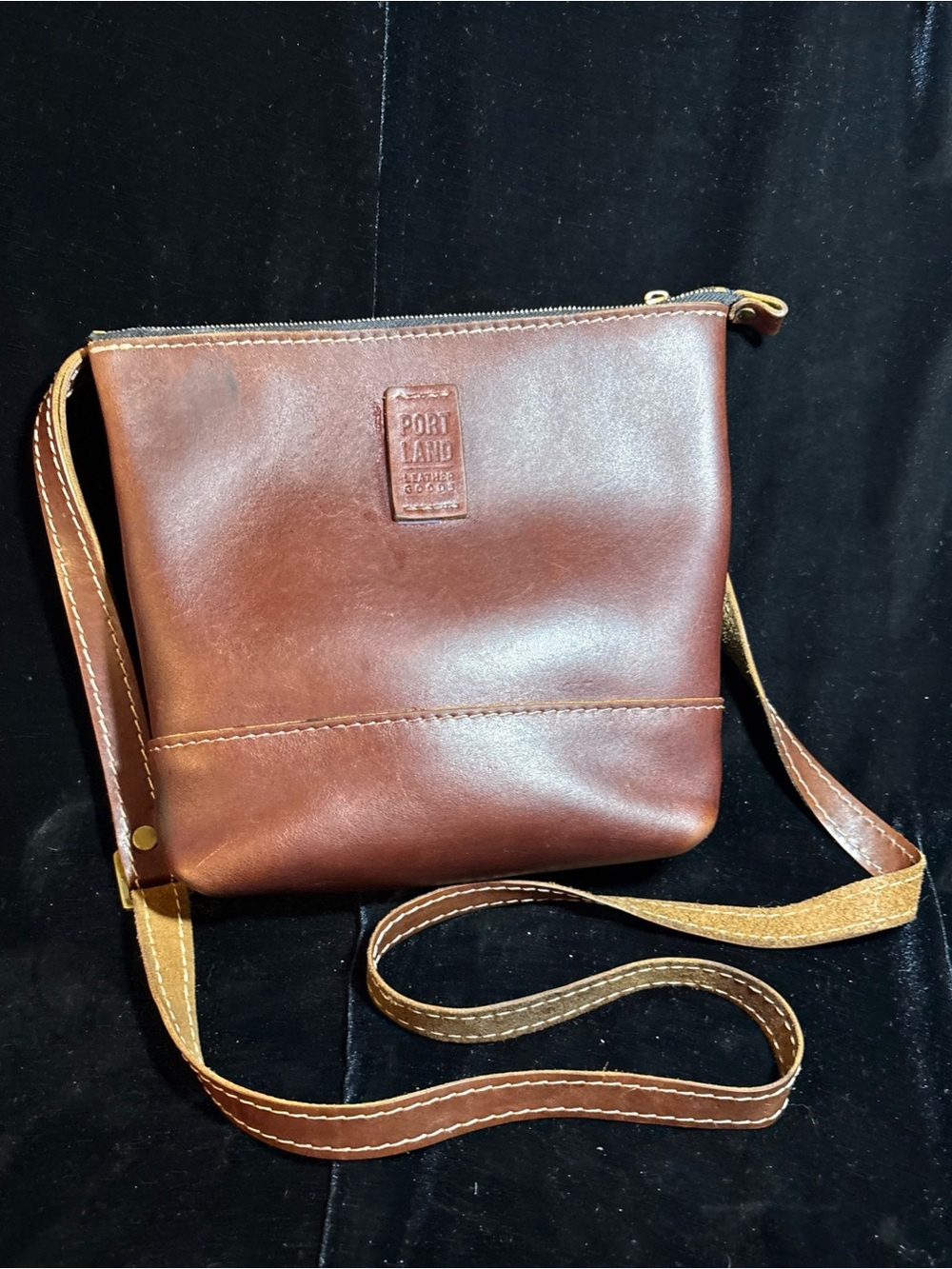 Portland Leather Brown Leather Festival Crossbody Bag Needs New Zipper Pull
